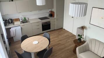 Living area | Flat-screen TV