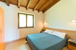 Bungalow, 2 habitaciones (Magnolie) | 1 dormitorio y mobiliario individual