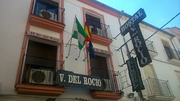 Fachada de la propiedad