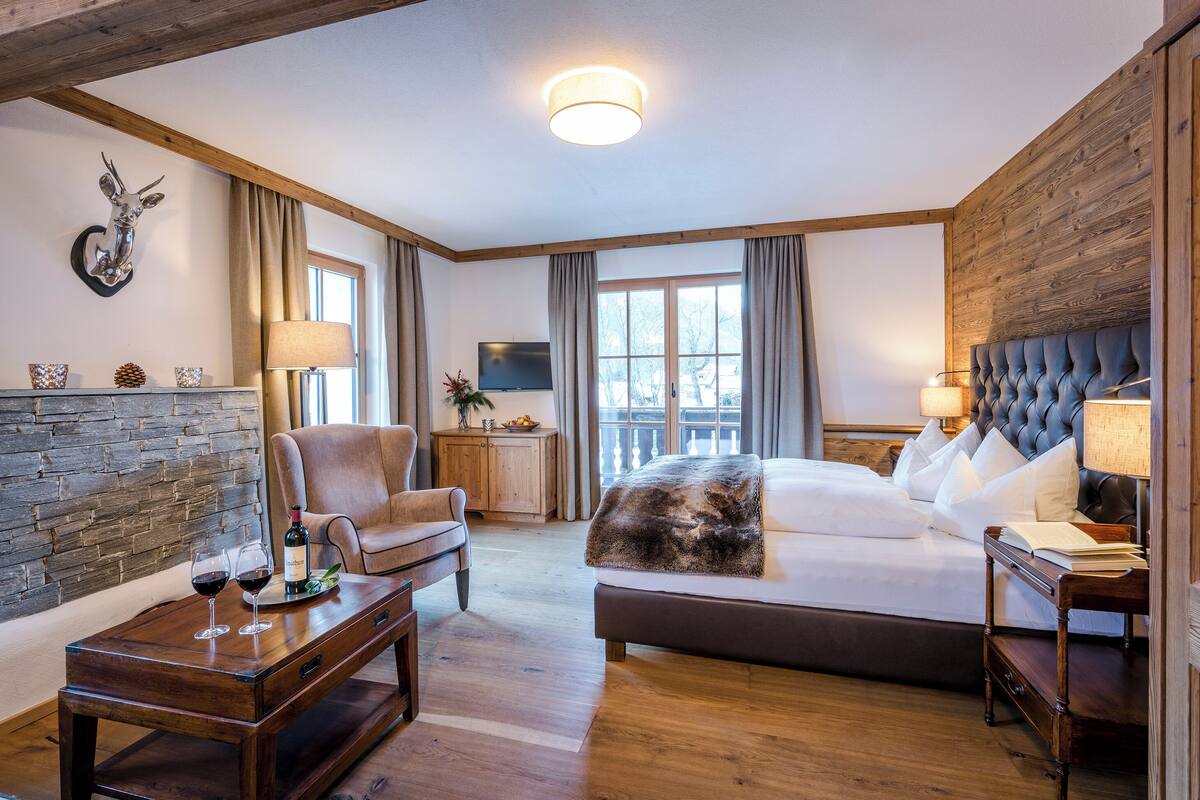 junior suite, balcony, mountain view | 1 bedroom, premium bedding, down duvets, minibar