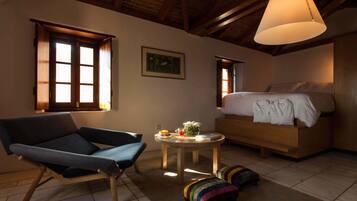 Apartment, Balcony | Living area | Flat-screen TV, fireplace