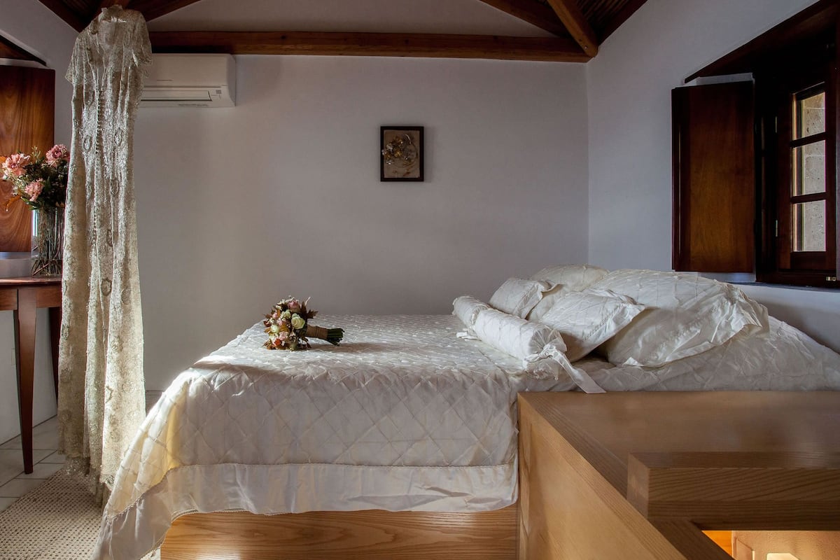 Luxury Duplex, 2 Bedrooms | 1 bedroom, premium bedding, in-room safe, desk