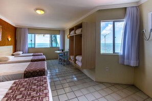 Luxury Room, Sea View | Minibar, in-room safe, desk, free cribs/infant beds - Hotel Costeiro (Olinda)