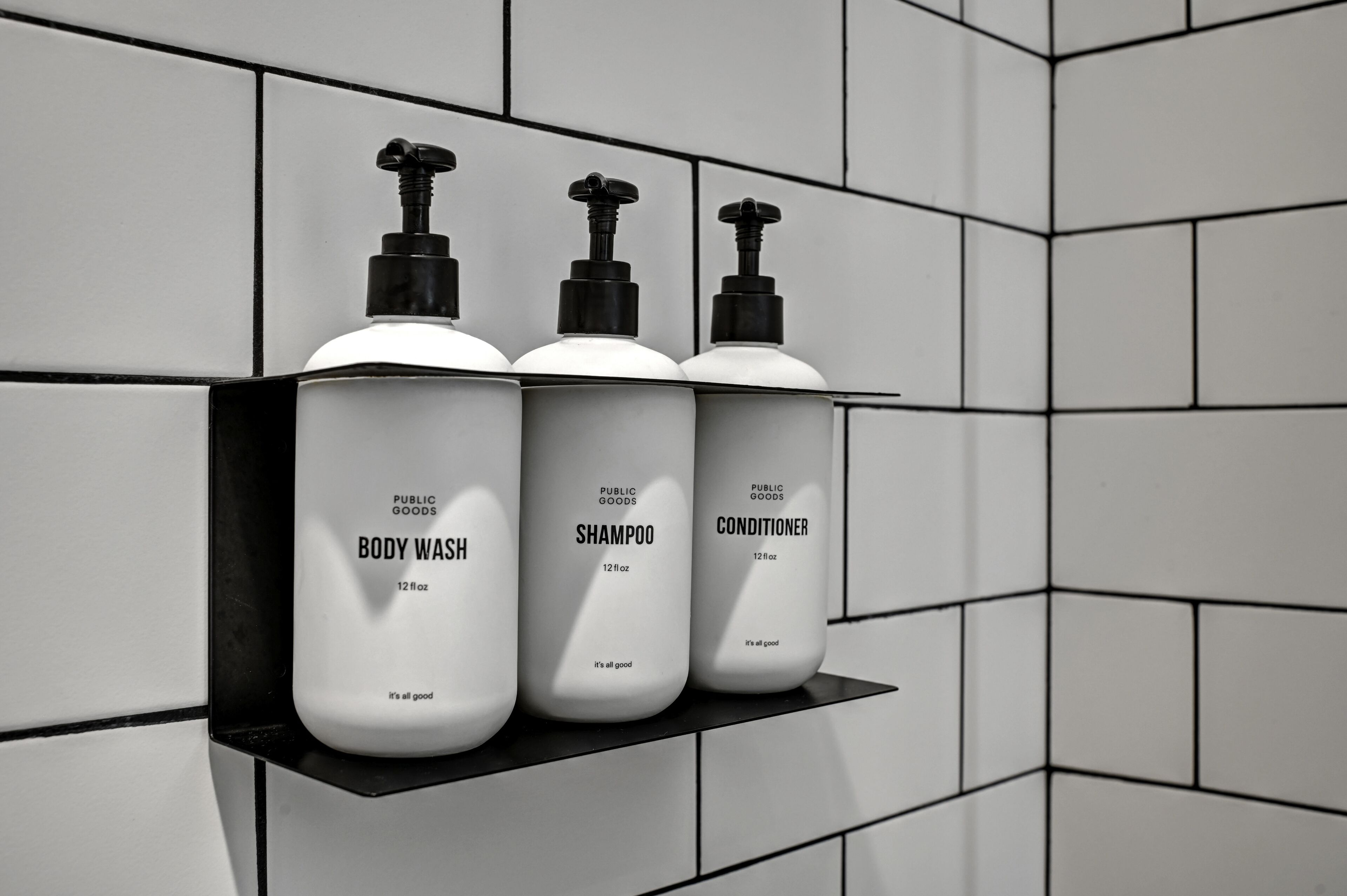 bungalow, 3 bedrooms | bathroom | free toiletries, hair dryer, towels