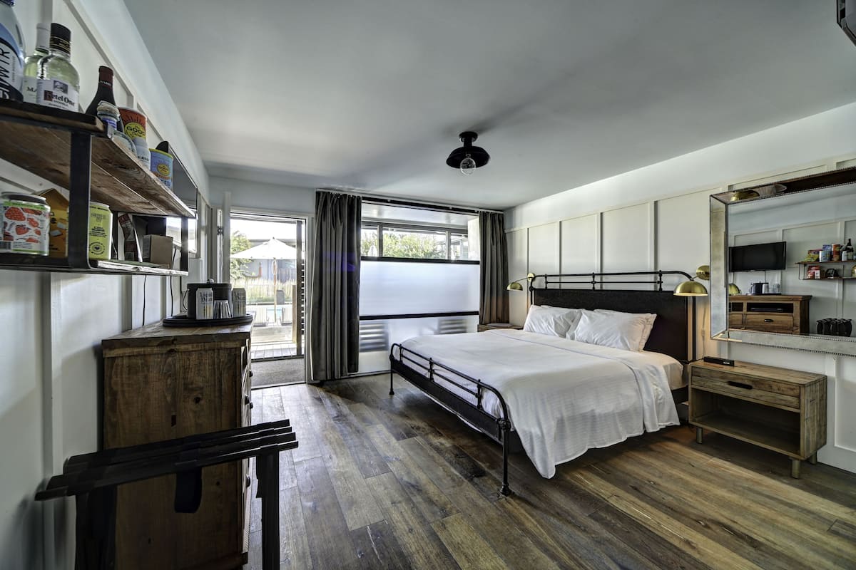 oceanmist terrace king | premium bedding, in-room safe, iron/ironing board, free wifi