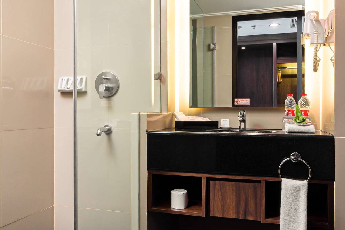In-room safe, desk, laptop workspace, iron/ironing board (on request)