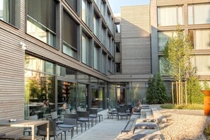 Front of property - Soulmade (Garching)