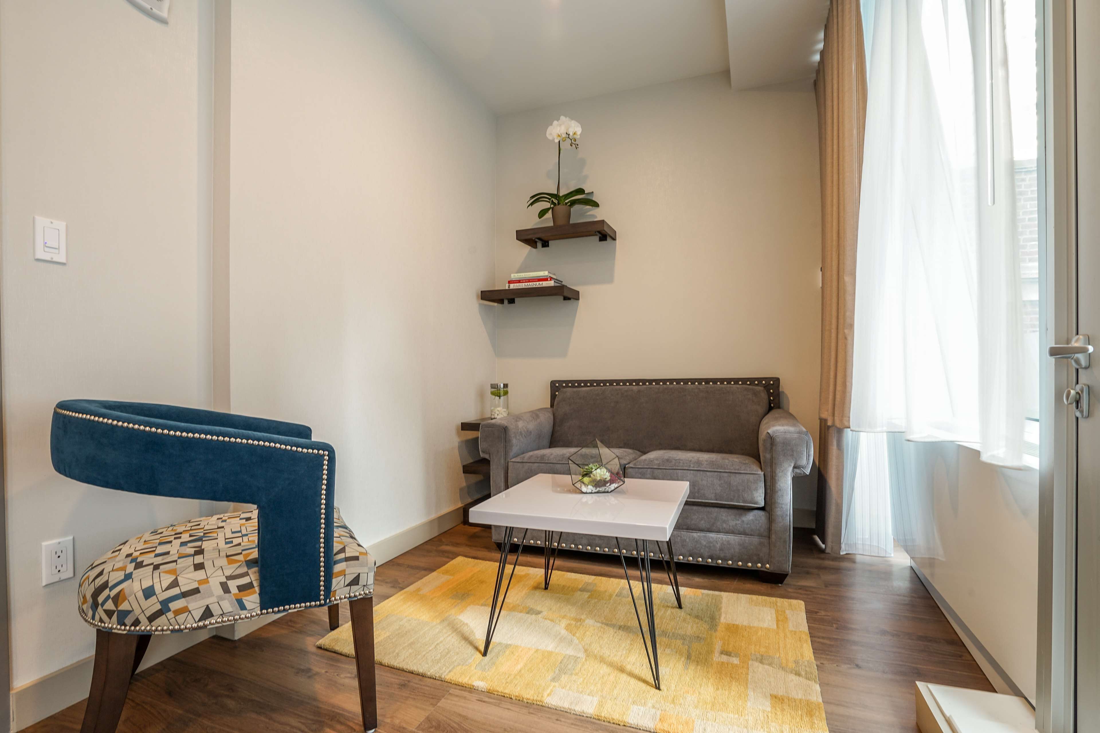 in-room safe, individually decorated, laptop workspace