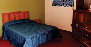 Single Room, 1 Double Bed | Desk, free WiFi