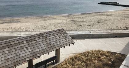 The Winthrop Arms Hotel And Restaurant