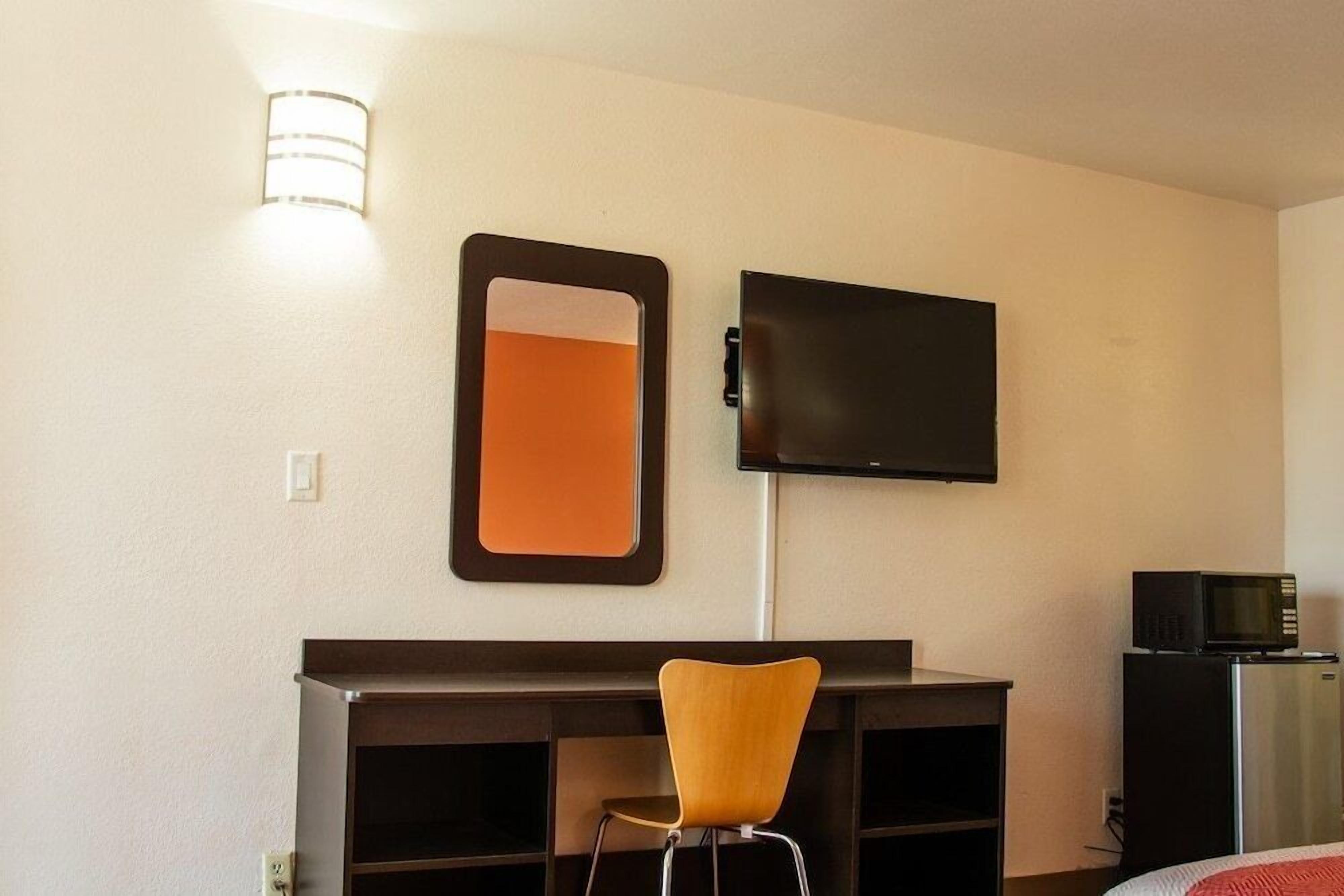 TV