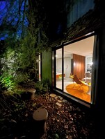 Design Apartment (1) | Premium bedding, down comforters, memory foam beds