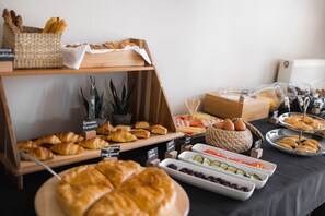 Desayuno estilo bufé