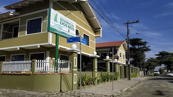 Bagian depan properti