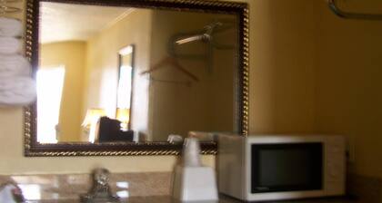 Courtesy Inn & Suites