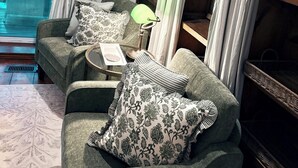 Cottage Library Room