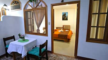 1 habitación, caja de seguridad en la habitación y cunas gratuitas