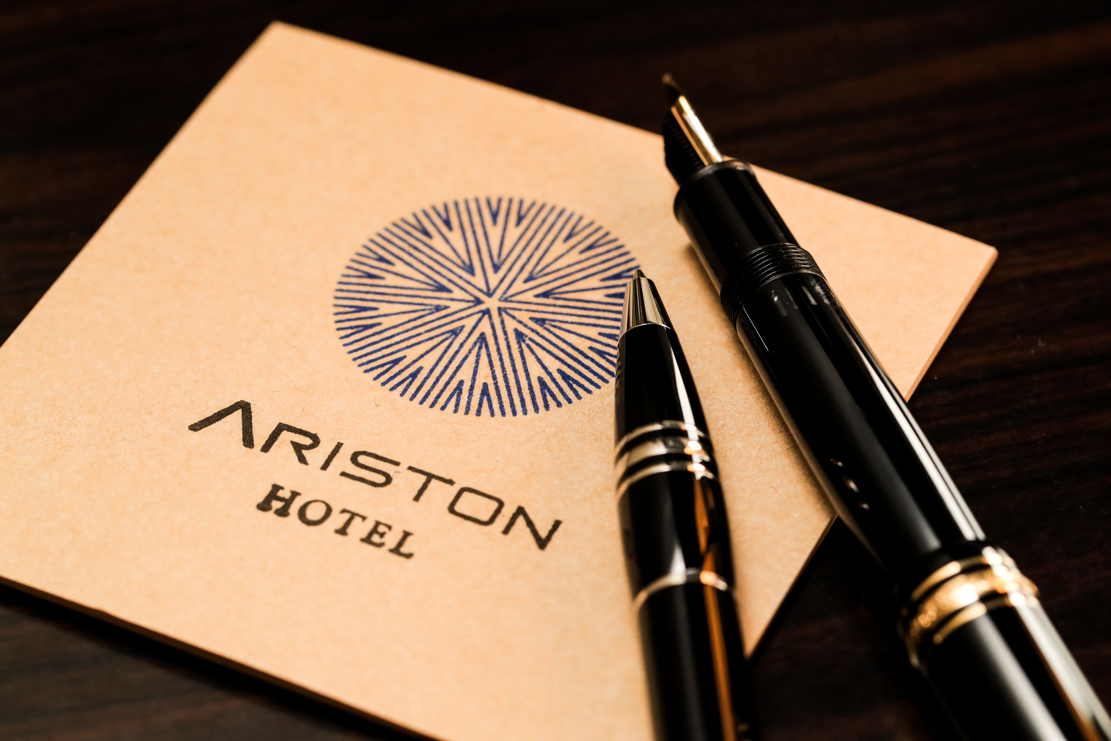 in-room safe, desk, free wifi