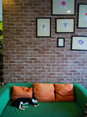 Khu tiếp khách ở sảnh