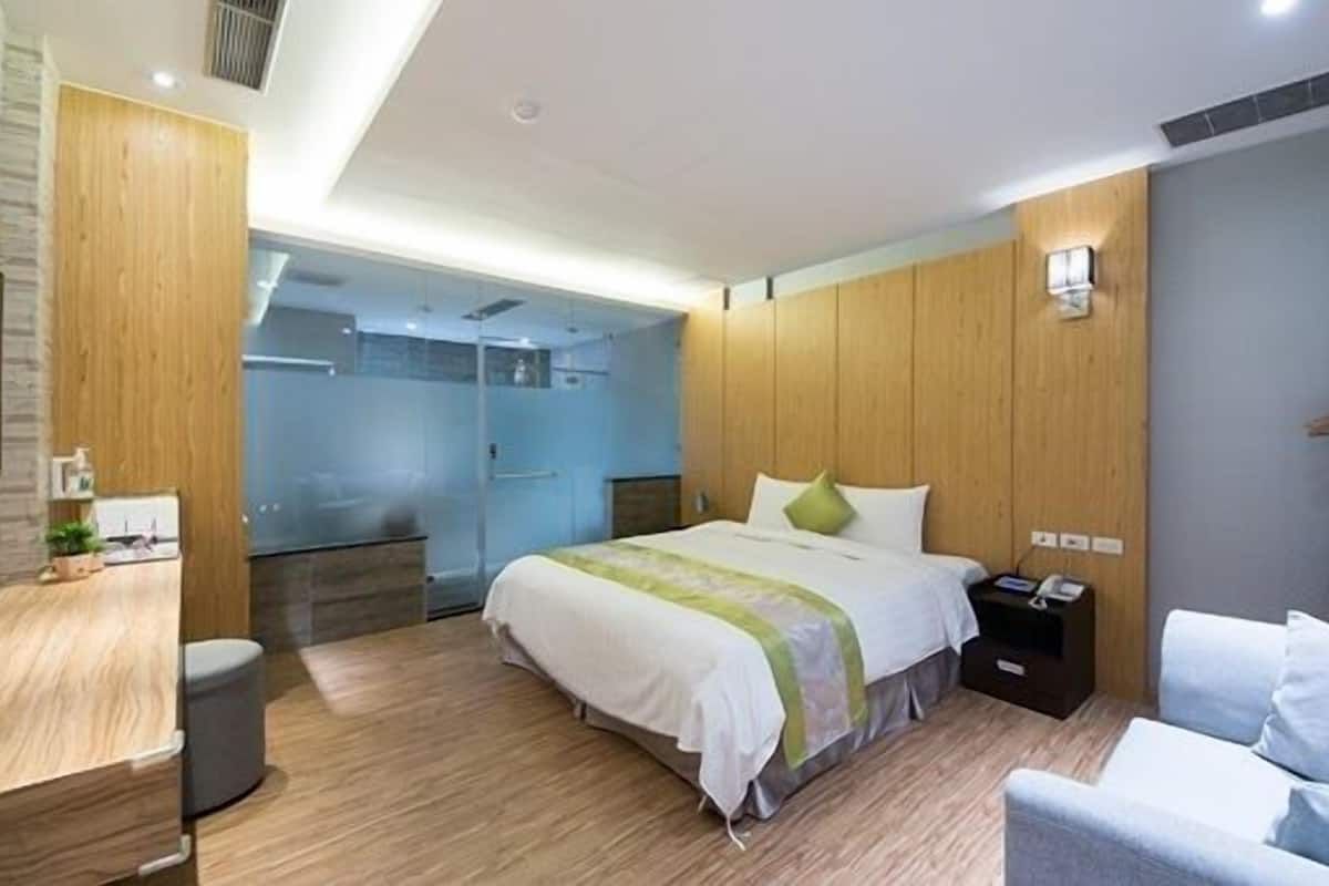 Superior Double Room, 1 Double or 2 Twin Beds | Down comforters, soundproofing, WiFi (free)