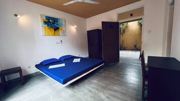 Chambre Standard | Fer et planche Ă repasser, Wi-Fi gratuit, draps fournis