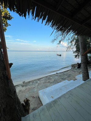 コンフォート 4 人部屋 | WiFi (無料)