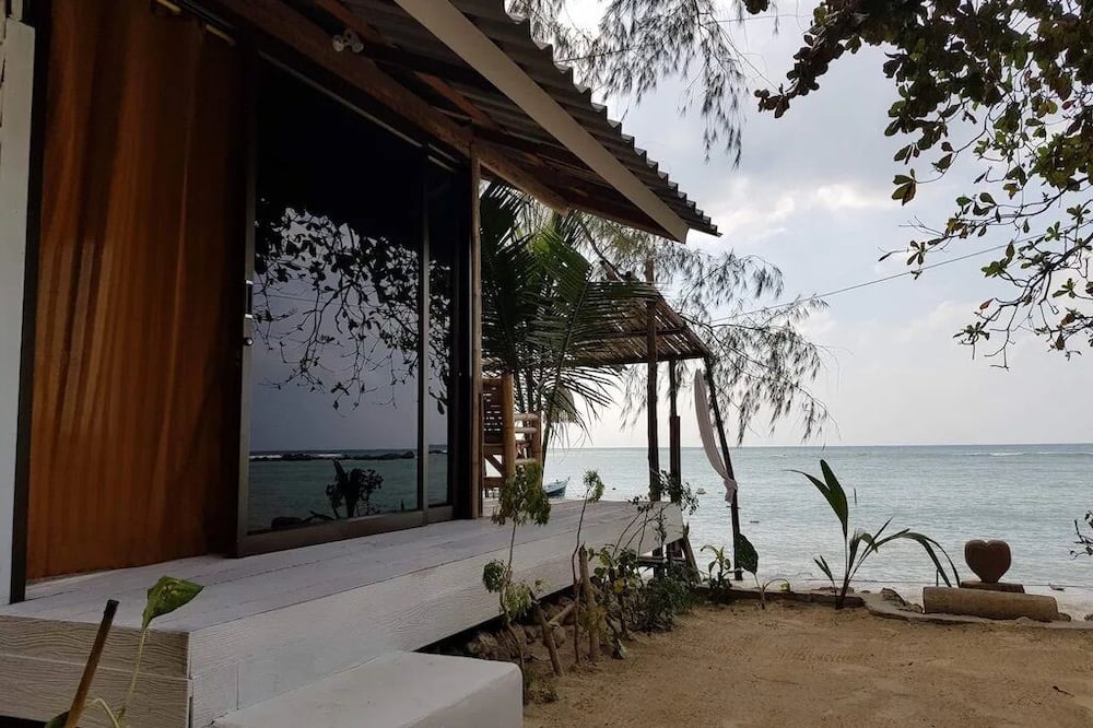 Haad Chao Phao Resort