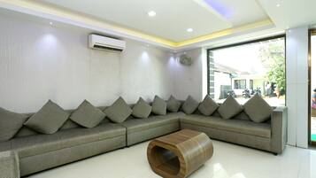 Lobby sitting area