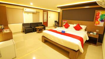 Chambre Standard Double ou avec lits jumeaux, 1 lit double, salle de bains privée | Wi-Fi gratuit
