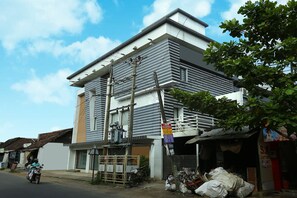 Depan hartanah