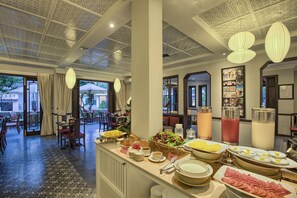 Daily full breakfast (VND 160000 per person) - Cozy Hoian Boutique Villas (Da Nang)