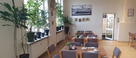 Daily buffet breakfast (EUR 8.00 per person)