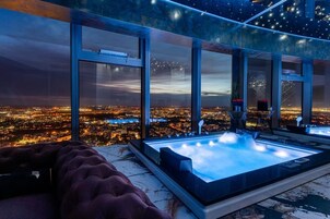 45 Floor Luxury Suite with Hot Tub | View from room