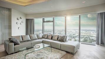 Exclusive Penthouse | Living area