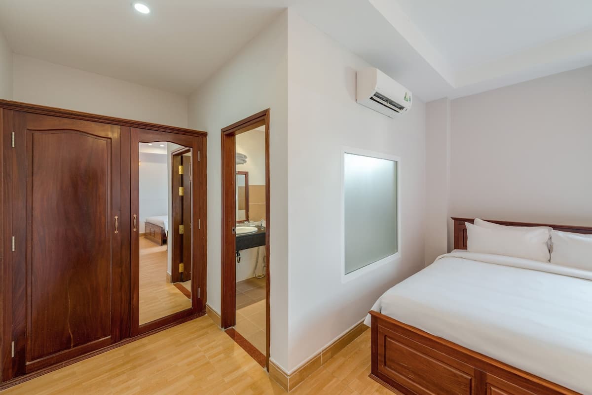 Superior Double or Twin Room | Premium bedding, minibar, in-room safe, desk