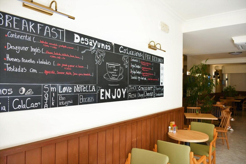 Hostal Mallorca by null