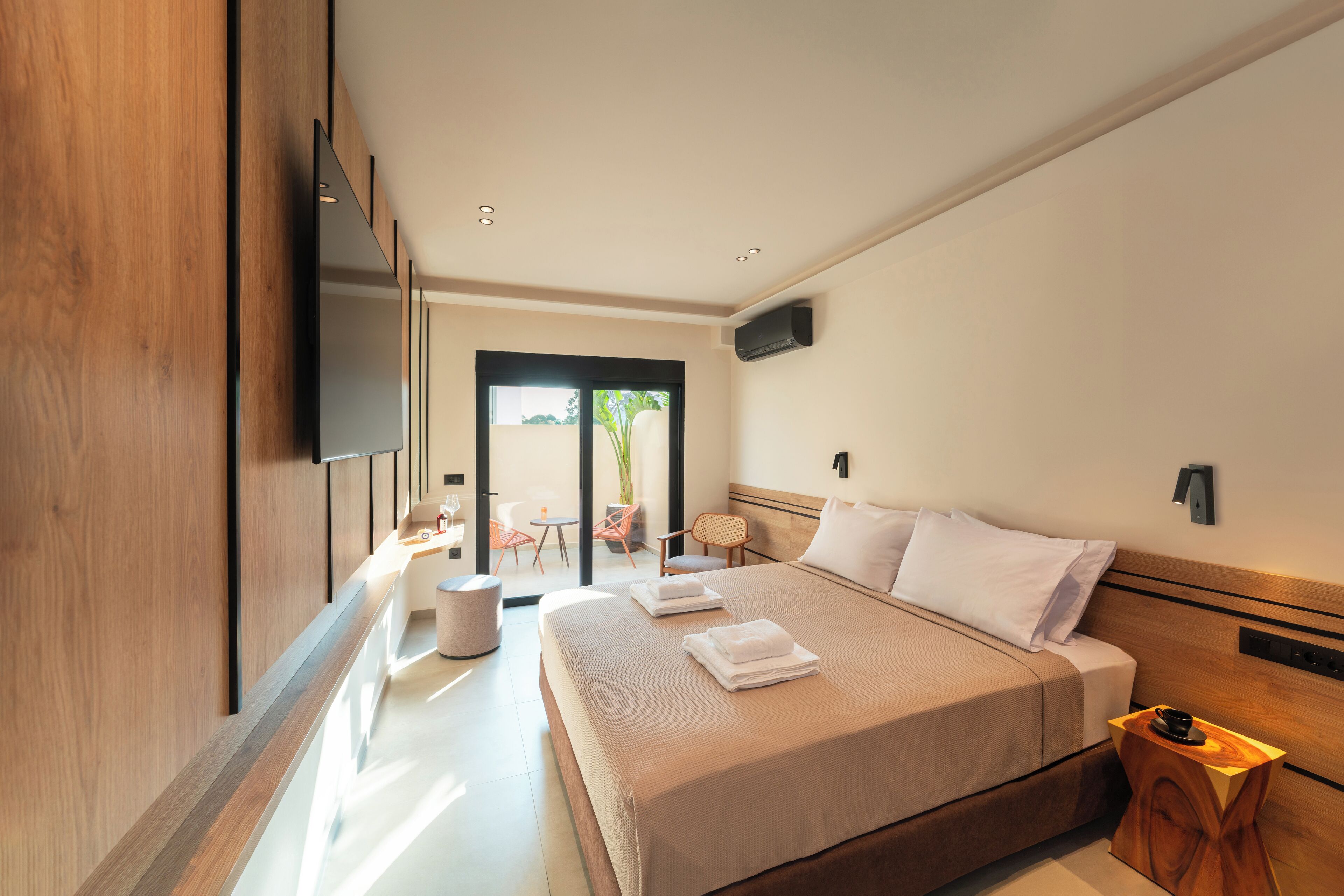 Superior Twin Room | In-room safe, blackout curtains, soundproofing, free WiFi