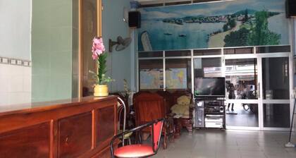 Phuong Hang Guesthouse
