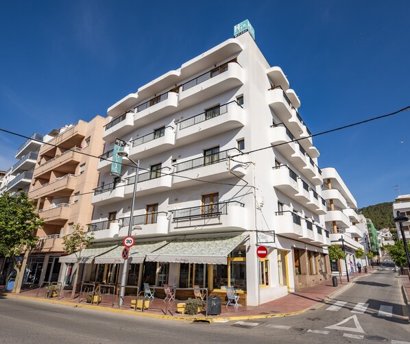 Exterior - Hostal Santa Eulalia (Santa Eulalia del Rio)