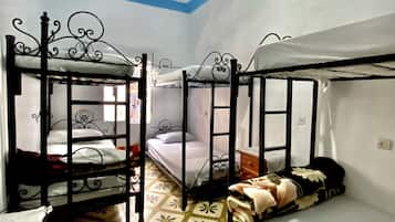 Phòng đơn | Truy cập Internet không dây miễn phí, bộ trải giường