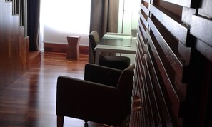 Junior Suite | Living area | Flat-screen TV