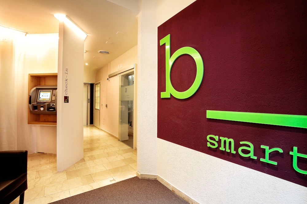 b_smart motel Basel