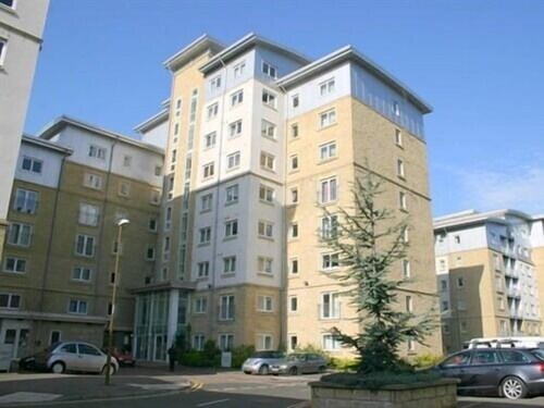 City and Castle View Apartment