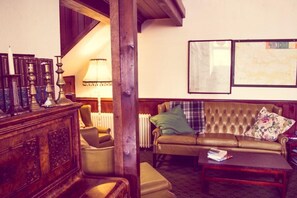 Lobby lounge - Kirkby Stephen Hostel (Kirkby Stephen)