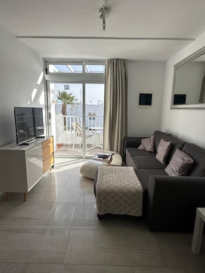 Living area - Apartamentos los Gracioseros (Tias)