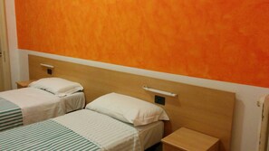 Frette Italian sheets, desk, free WiFi - Adam's House (Milan)