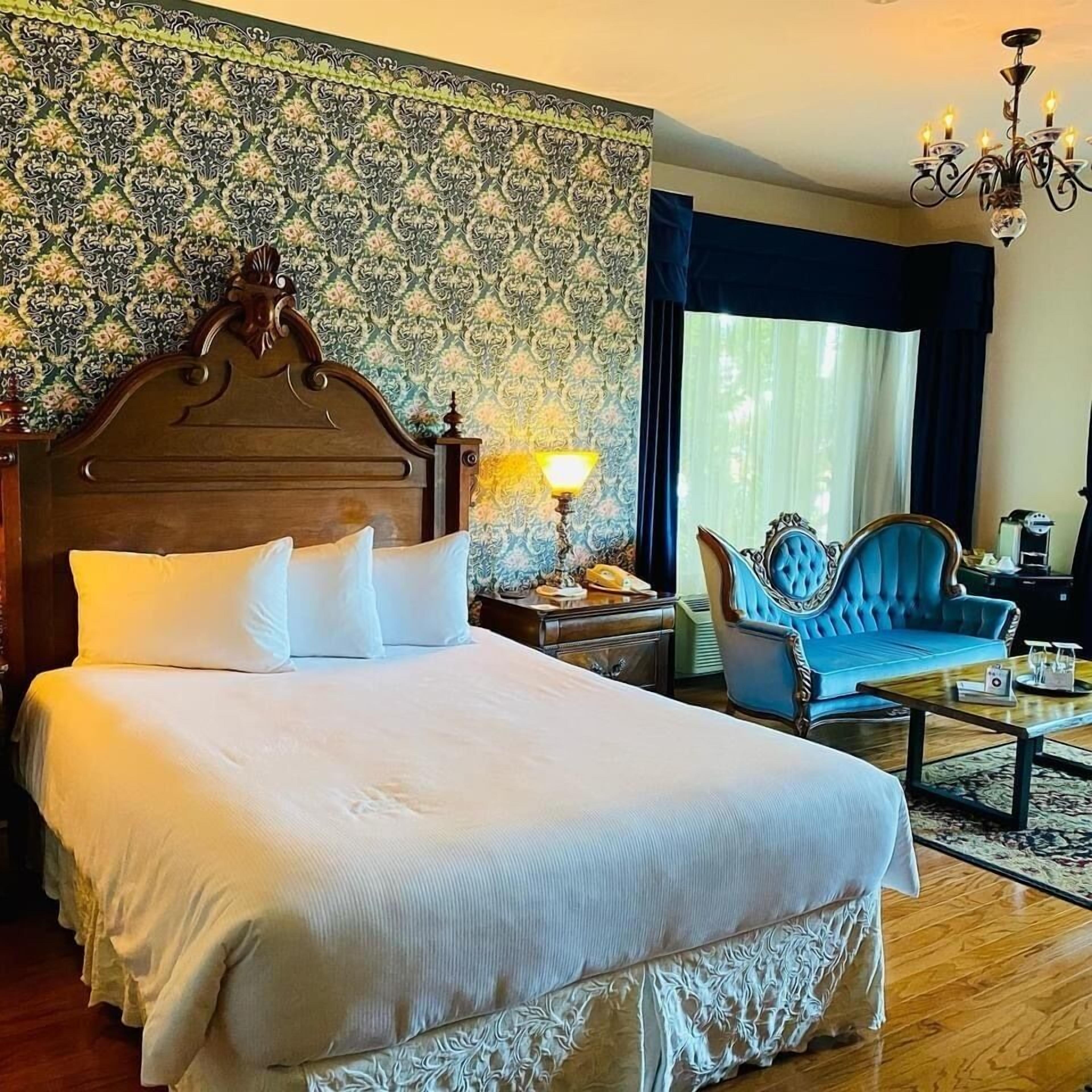 superior room, 1 queen bed | individually decorated, individually furnished, desk, blackout curtains