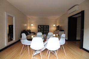 Executive appartement, en-suite badkamer, uitzicht op tuin (Executive Apartment) | Restaurant