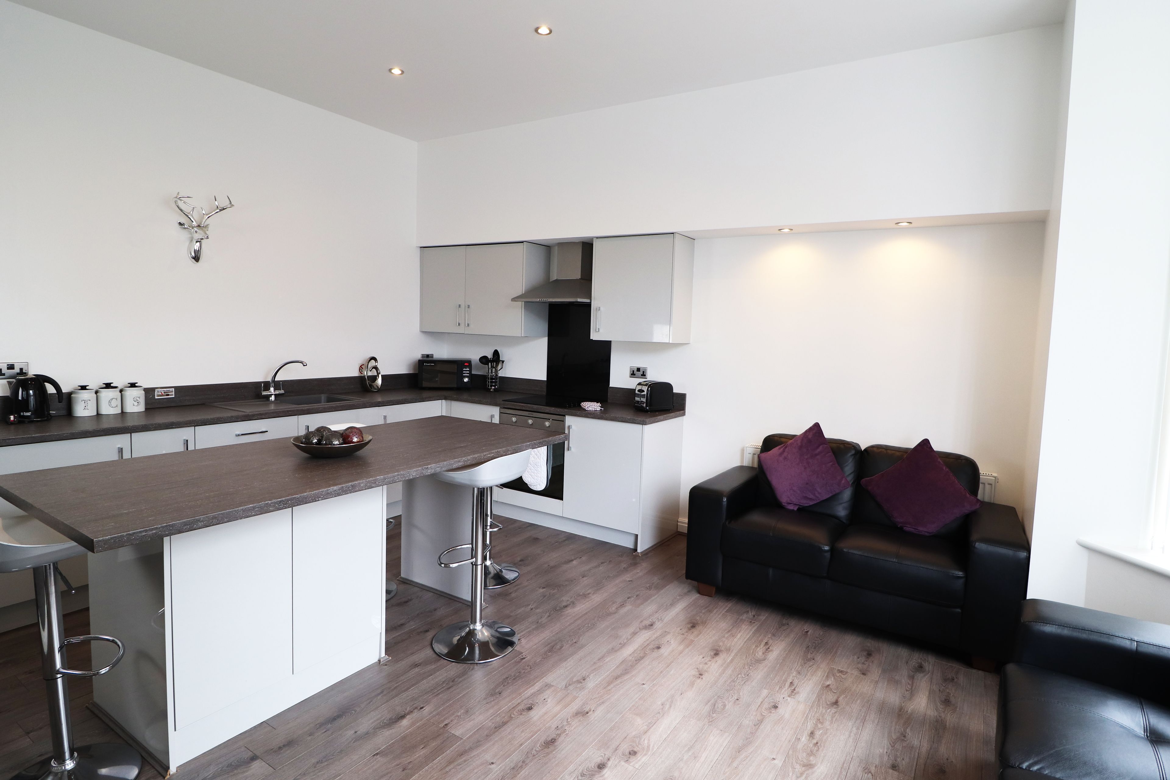 Luxury Apartment, 2 Bedrooms, Ground Floor (Apt 4) | Private kitchen