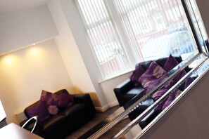 Luxury Apartment, 2 Bedrooms, Ground Floor (Apt 1) | Living area - Breck Blackpool (Blackpool)